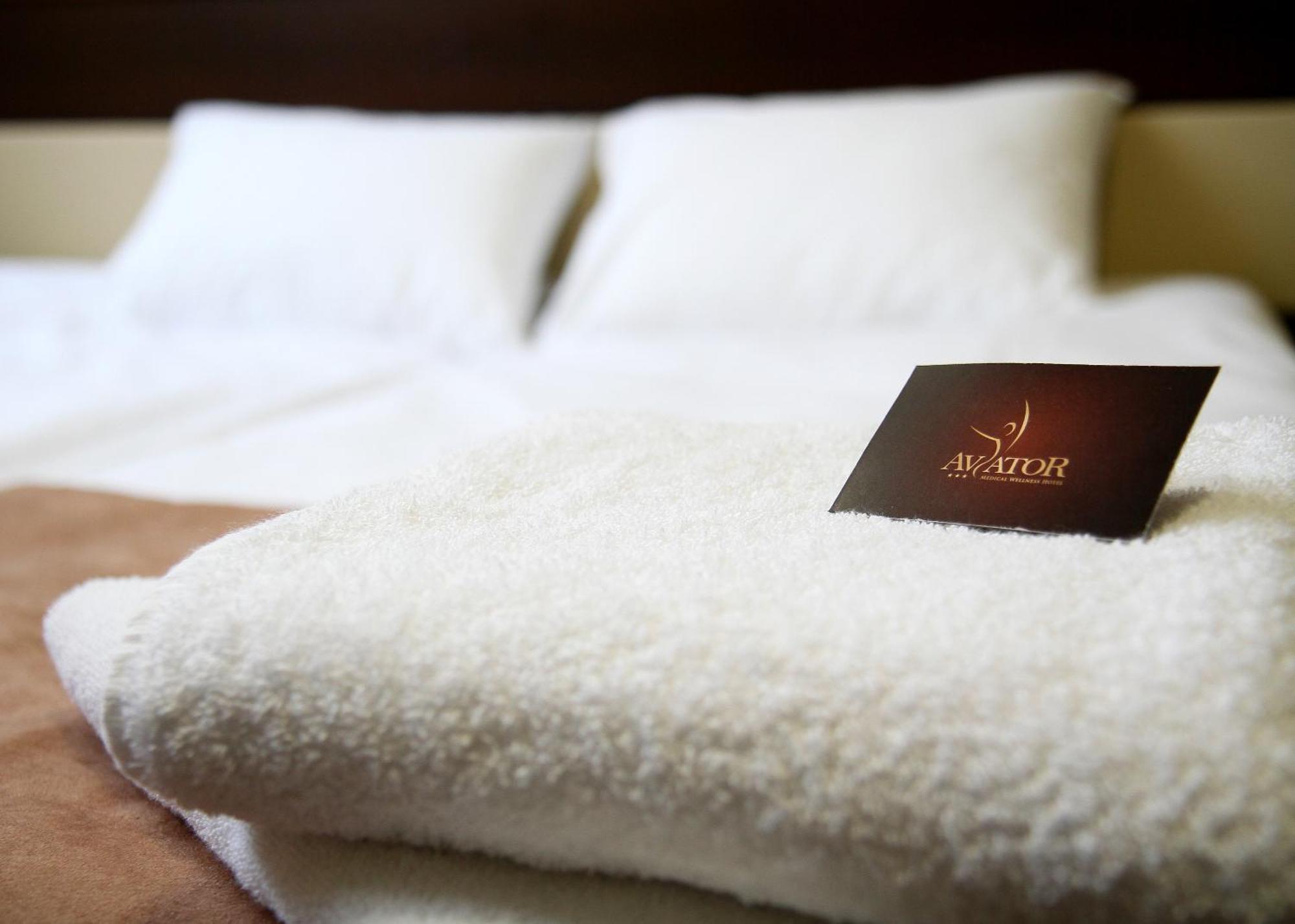 Aviator Hotel&Spa Kielce Esterno foto