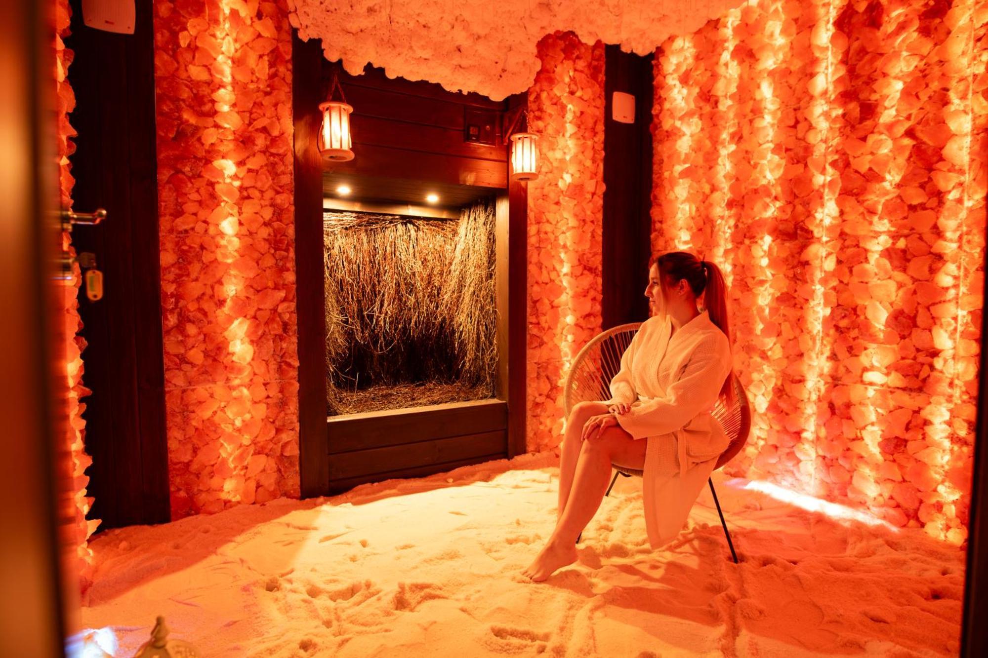 Aviator Hotel&Spa Kielce Esterno foto