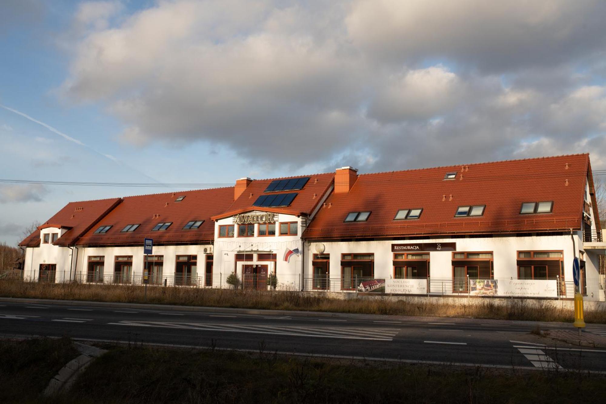Aviator Hotel&Spa Kielce Esterno foto